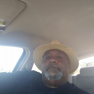 Meet your Posher, Lorenzo